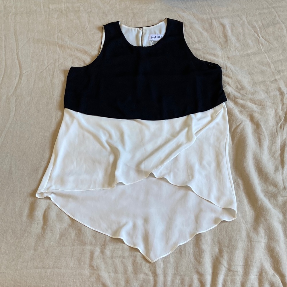 Asymmetric Joseph Ribkoff chic black and white tank